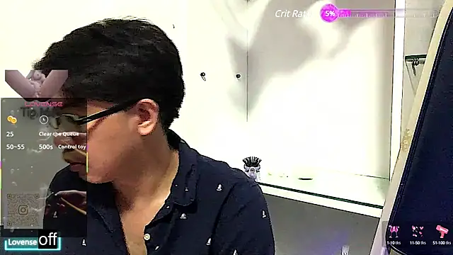 Snapshot of chanentino2 chatting on March 22, 5:31 pm chanentino2 online show from March 22, 5:31 pm