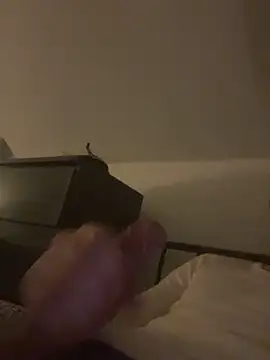 wyattstone online show from November 29, 4:03 am