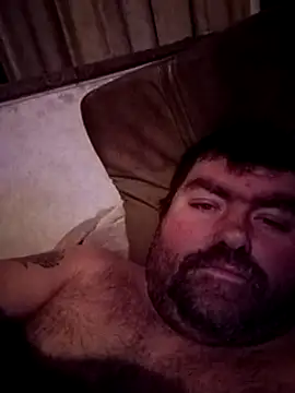 Rcraigue4 online show from January 28, 12:36 am