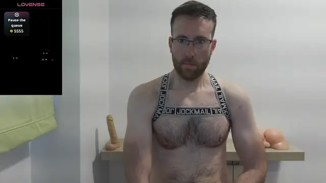 machohiberiko online show from March 1, 5:45 pm