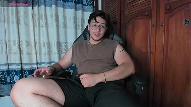 Amon  ashford online show from March 31, 3:52 am