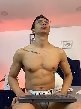 ApoloCruz online show from October 8, 3:55 am