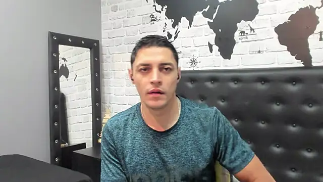 Frank Millers online show from November 26, 8:12 pm