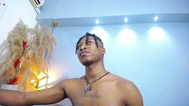 xxxhotbbc online show from February 11, 12:16 pm