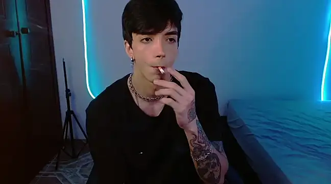 H3ll B0I online show from February 27, 3:03 am