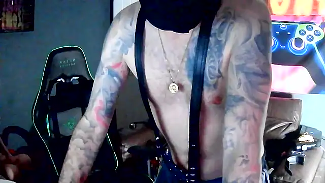 HuffedAdvocate online show from November 18, 7:17 pm