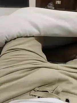 xmanrawan2 online show from February 24, 3:55 am