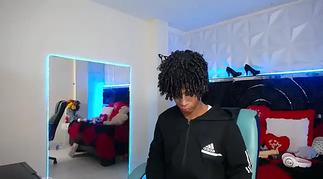 Santy bigcock  online show from March 4, 11:40 am