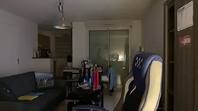 Funnyjul31 online show from March 15, 7:48 pm