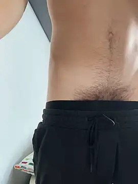 Snapshot of Maxwhite05 chatting on January 30, 12:59 pm Maxwhite05 online show from January 30, 12:59 pm