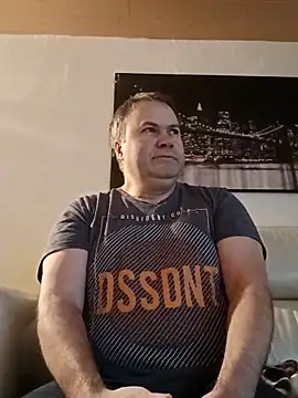 Pourleplasirs online show from February 14, 10:26 pm