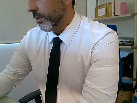 66MA69 online show from October 2, 10:30 am