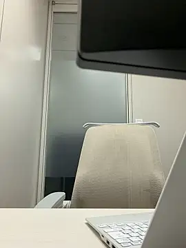 Snapshot of Nobu_469 chatting on October 8, 8:18 am Nobu 469 online show from October 8, 8:18 am