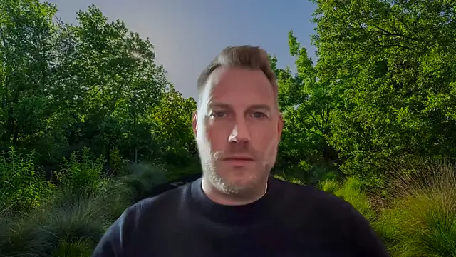 Snapshot of Christian87xxx chatting on February 18, 3:54 pm Christian87xxx online show from February 18, 3:54 pm