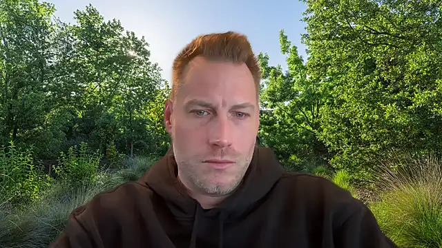 Snapshot of Christian87xxx chatting on January 29, 10:05 am Christian87xxx online show from January 29, 10:05 am