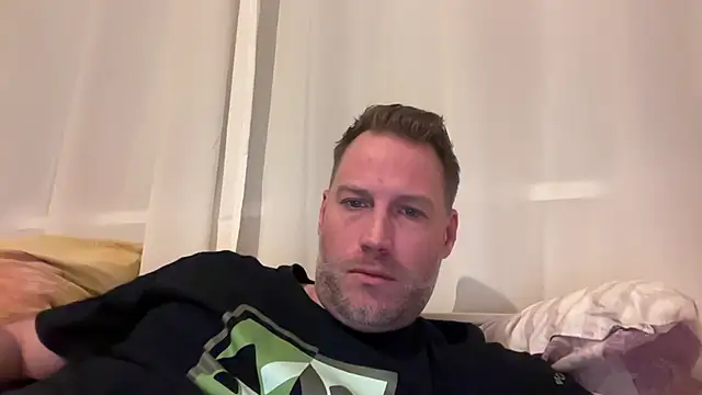 Christian87xxx online show from January 6, 5:28 pm