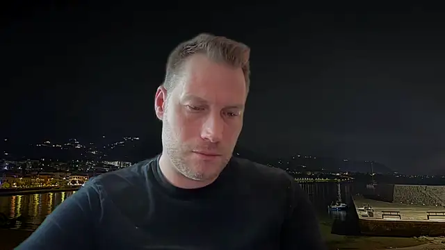 Snapshot of Christian87xxx chatting on February 12, 1:16 pm Christian87xxx online show from February 12, 1:16 pm