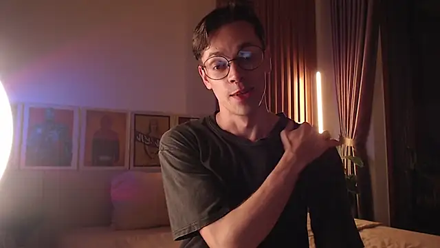 William Henry  online show from February 27, 1:12 pm