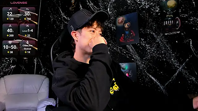 marcuscollins1  online show from February 15, 12:43 pm