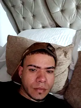 Niick01  online show from April 9, 12:52 am