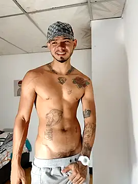 Niick01  online show from September 10, 5:22 pm