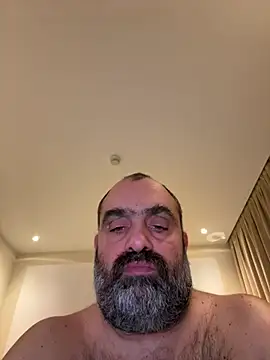 fuocovivo4 online show from March 4, 9:11 pm