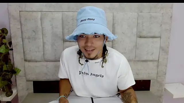 LihanJor 23 online show from September 9, 1:43 pm