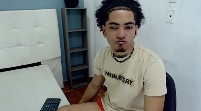 LihanJor 23 online show from February 25, 3:31 am