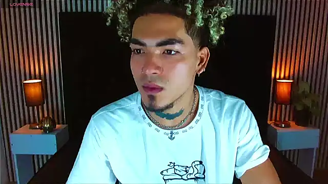 LihanJor 23 online show from October 13, 1:06 pm