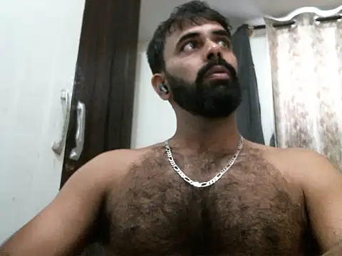 indianhairybull online show from April 5, 5:15 am