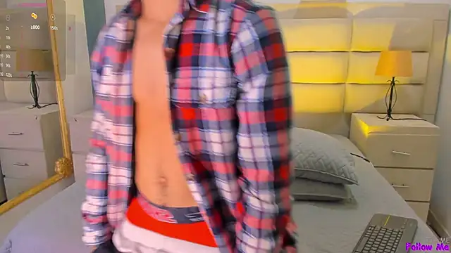 JhoanLeandro online show from March 2, 4:50 am