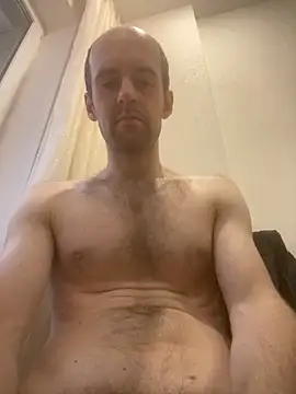 LynnAhNight online show from September 26, 3:48 am