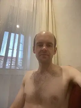 LynnAhNight online show from September 23, 3:17 am