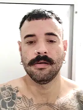 Snapshot of xdandan69 chatting on February 25, 1:09 am xdandan69 online show from February 25, 1:09 am