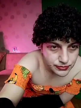 Gizli Gozel online show from March 27, 5:14 pm