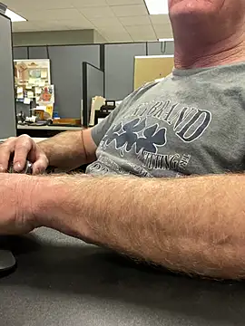 hintly online show from February 1, 2:16 pm