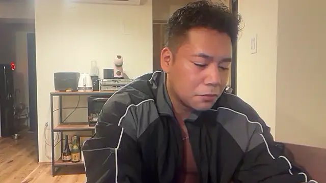 kouitichan online show from May 1, 4:20 pm