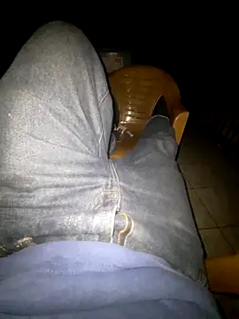 feniX85 4 online show from March 6, 5:46 am