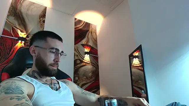 Luke davis01 online show from September 30, 1:25 pm