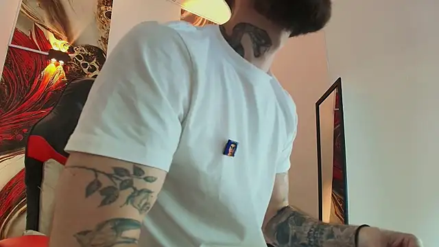 Luke davis01 online show from October 20, 1:15 pm