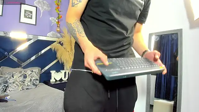 Noa Bonucci online show from March 22, 4:15 pm