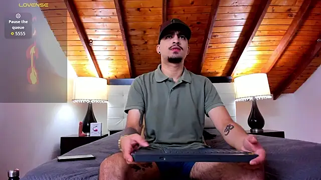 Sebastian Berne online show from February 6, 7:22 pm