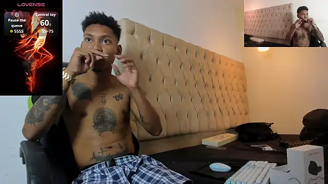 blackdirty420 online show from October 8, 8:46 pm