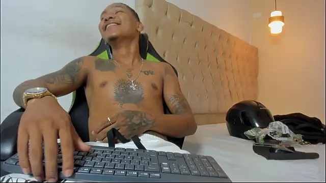 blackdirty420 online show from November 26, 8:01 pm