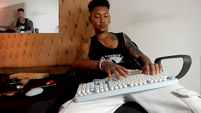 blackdirty420 online show from September 15, 10:00 pm