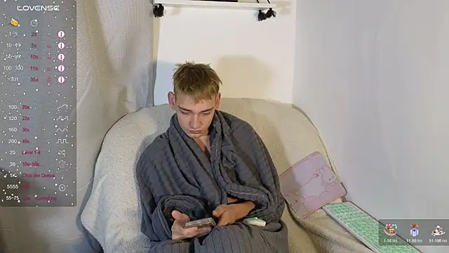 Julian wins online show from January 17, 8:00 pm