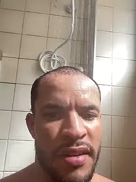 ErikMonstro 10 online show from February 6, 12:26 pm