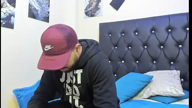 mikeblaree online show from March 4, 9:11 pm