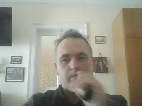 Szolga10 online show from March 10, 3:18 pm