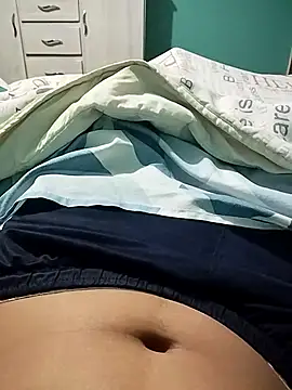 Luiyi1997 online show from February 10, 6:53 am